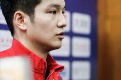 包含莱万多夫斯基在TL比赛中回归赛场，回归赛场引发热议！的词条